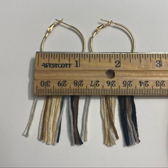 Boho Fringe Hoop Earrings Gold Neutral Colors - Picture 4 of 5